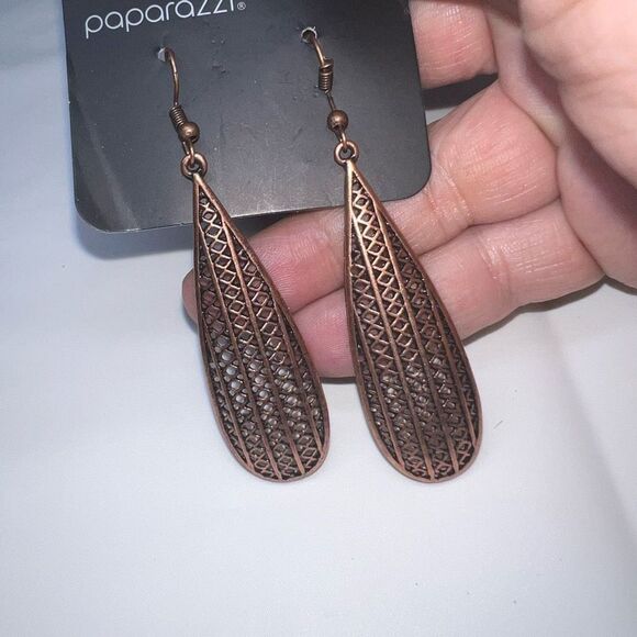 Paparazzi Copper Weave Oval Drop Earrings - Picture 4 of 6